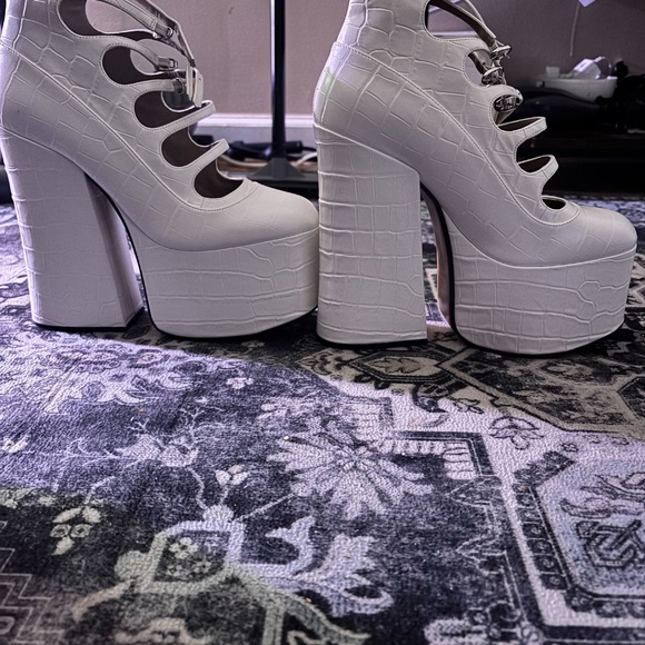 Marc Jacobs Kiki Boots - Picture 4 of 7